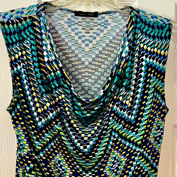 Green and Blue Geometric cow neck Tunic: size medium - Picture 1 of 3